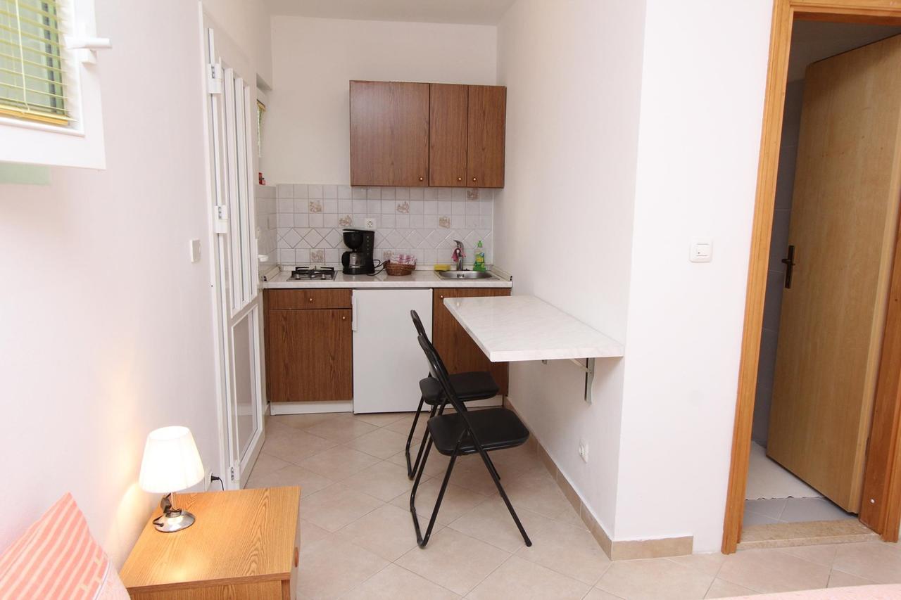 Apartments Tara 罗维尼 外观 照片