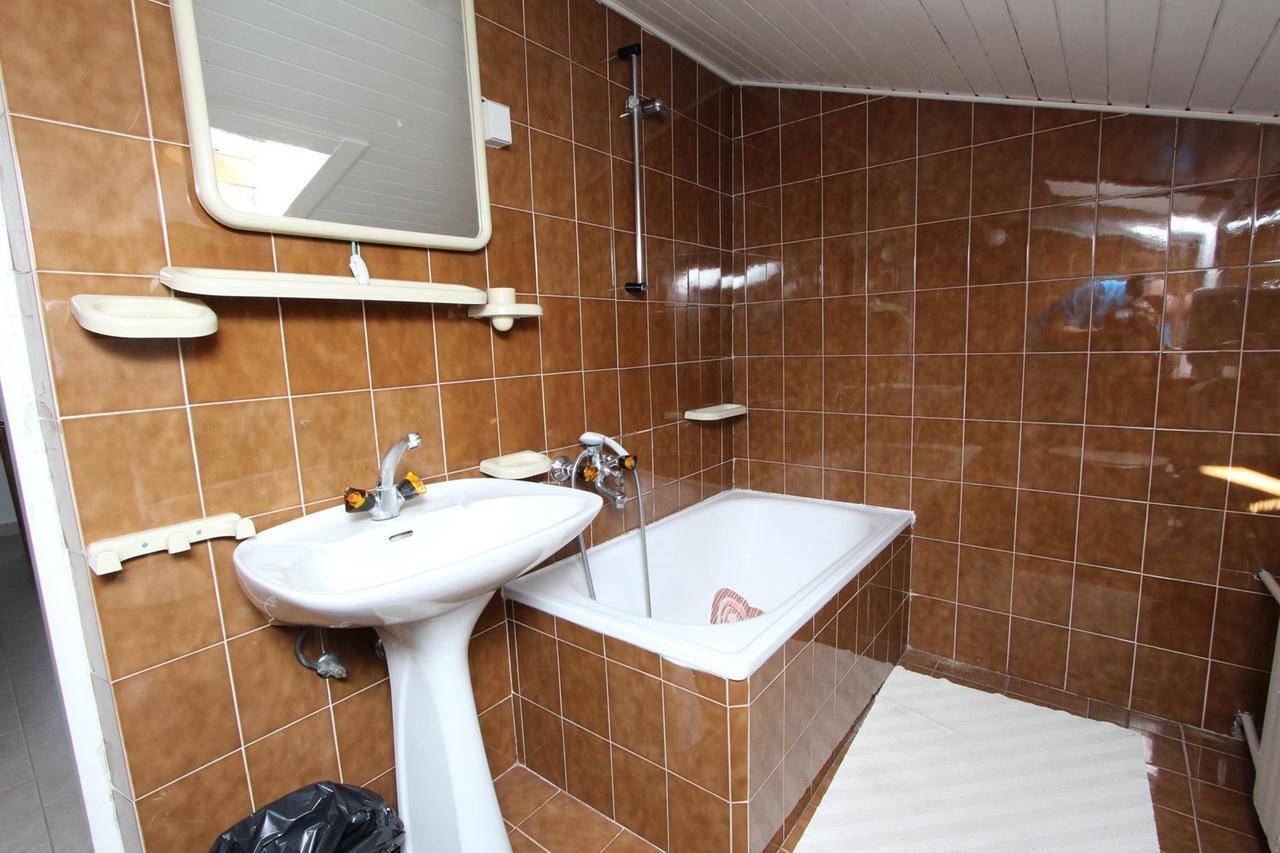 Apartments Tara 罗维尼 外观 照片